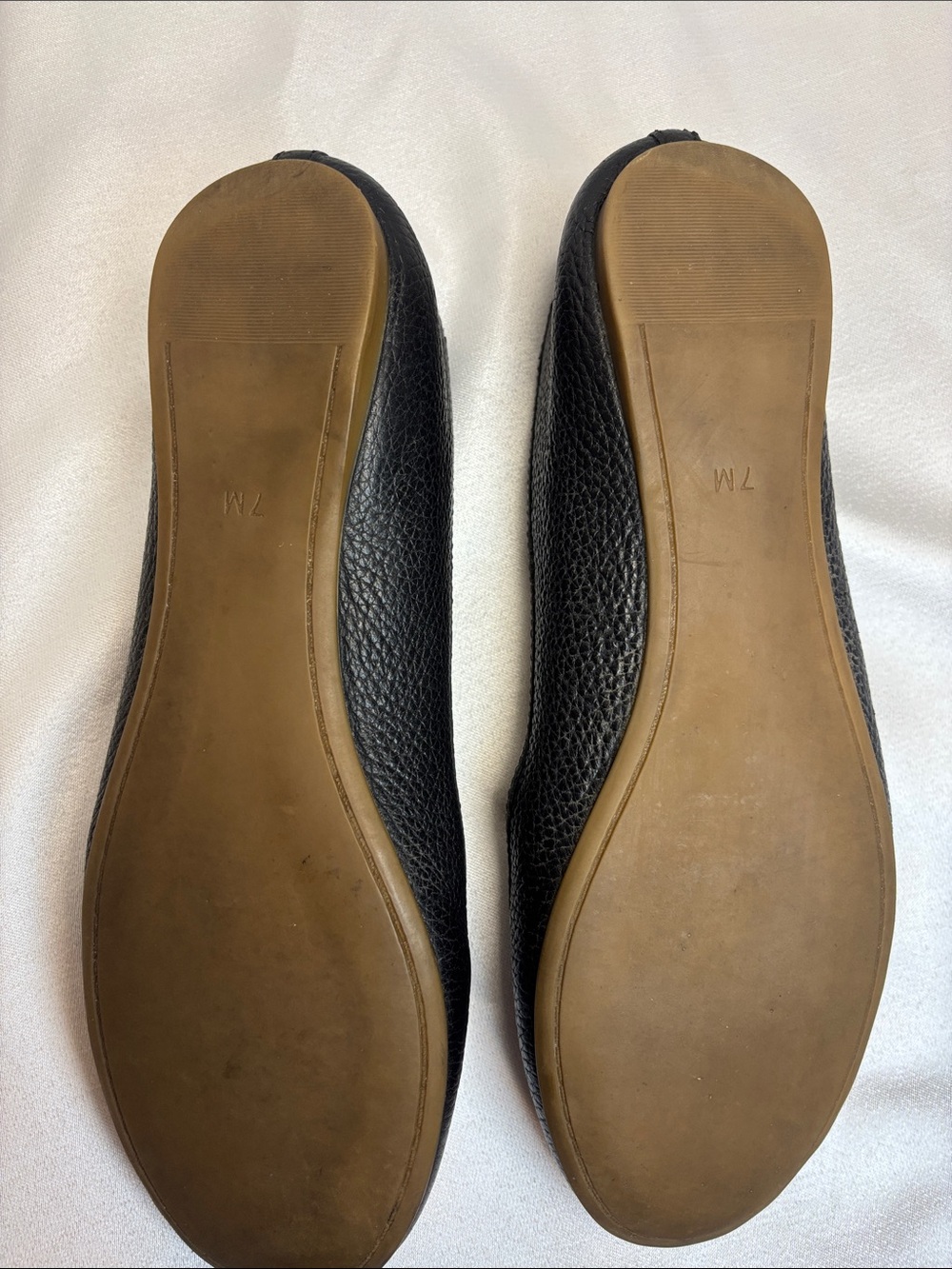 Tory Burch Black Pebbled Leather Logo Ballet Flats - Picture 8 of 10